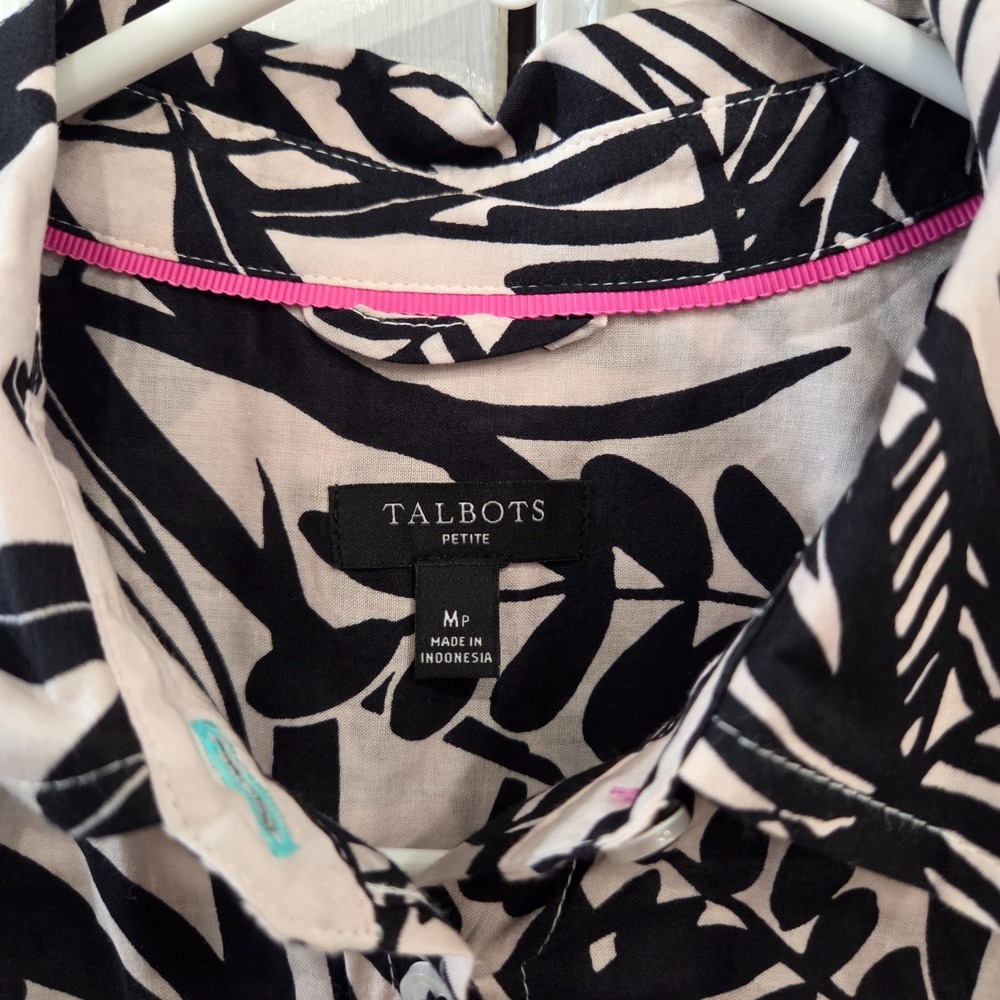 Talbots Petite Silhouette Ferns Black & White Long Sleeve Button Up Shirt Med/P - Picture 4 of 7